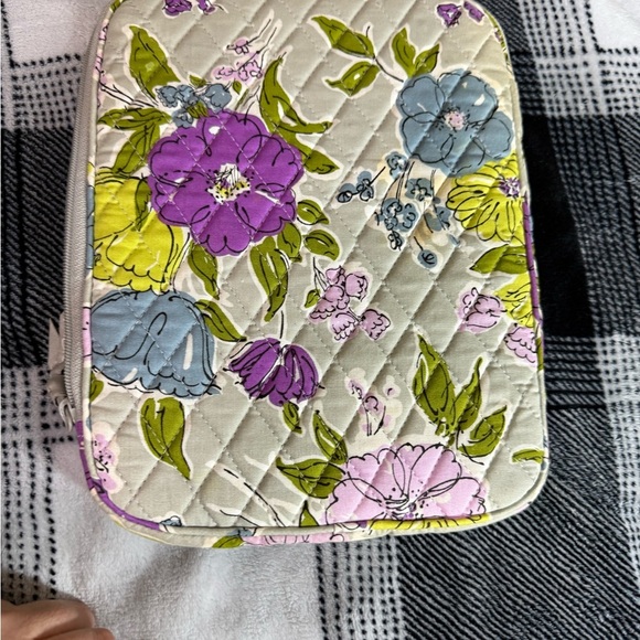 Vera Bradley iPad holder - Picture 2 of 10
